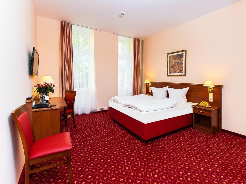 Hotel Hotel&apartments Zarenhof Mitte 3*